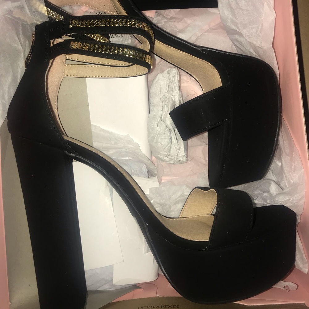 Platform heels
